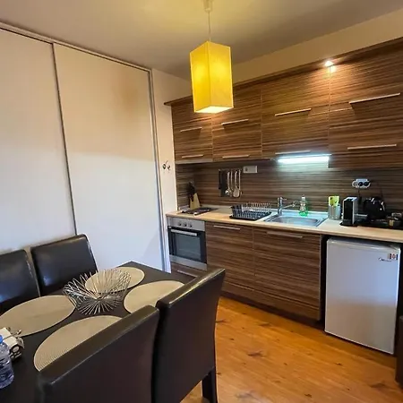 Apartament Lorena's Bansko,near Gondola